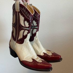 Idyllwind by Miranda Lambert Cream and Ruby Butterfly Accent Cowboy Boots sz 7.5